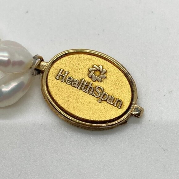 Vintage Jostens 3 Strand Freshwater Pearl Bracelet Employee Service HealthSpan - Picture 9 of 10
